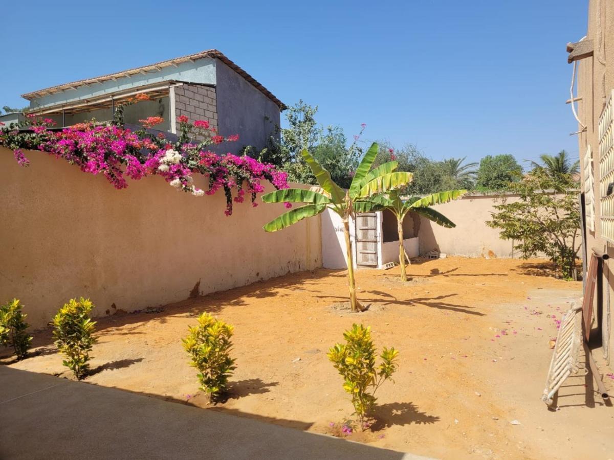 Auberge Keur Ely Ouoran Exteriér fotografie